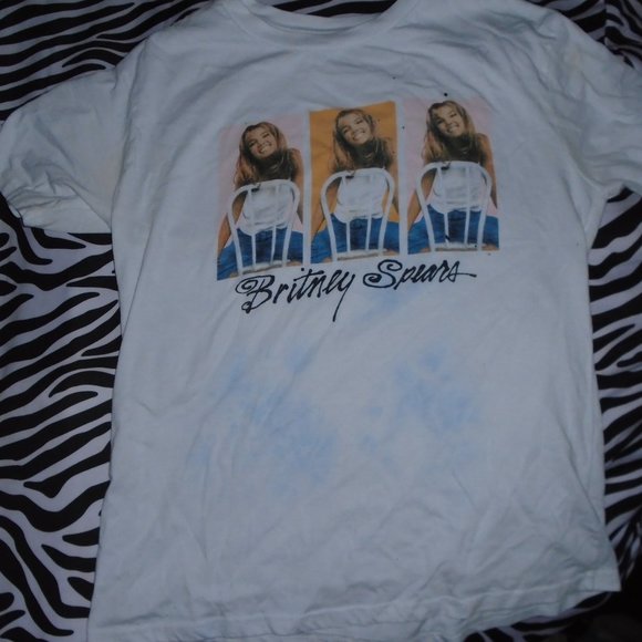 Britney Spears Tops - Britney Spears Graphic T-shirt